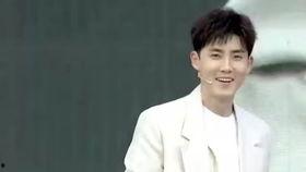 张睿胃疼全部视频