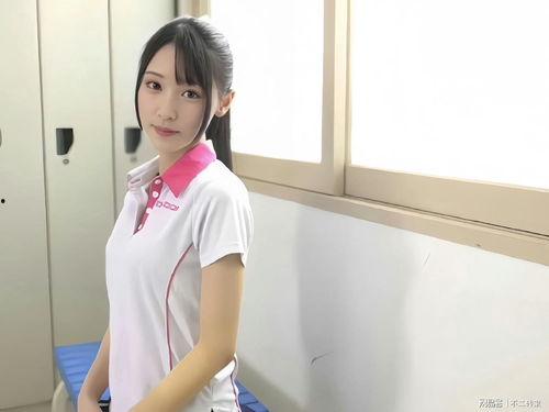 少女av制服,少女AV制服的时尚魅力