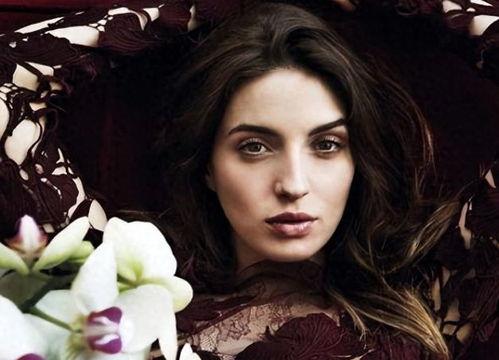 女明星玛利亚,璀璨星河中的璀璨明珠